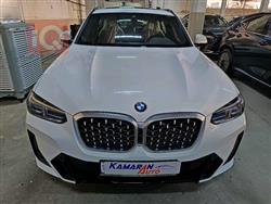 بی ئێم دەبڵیو X4